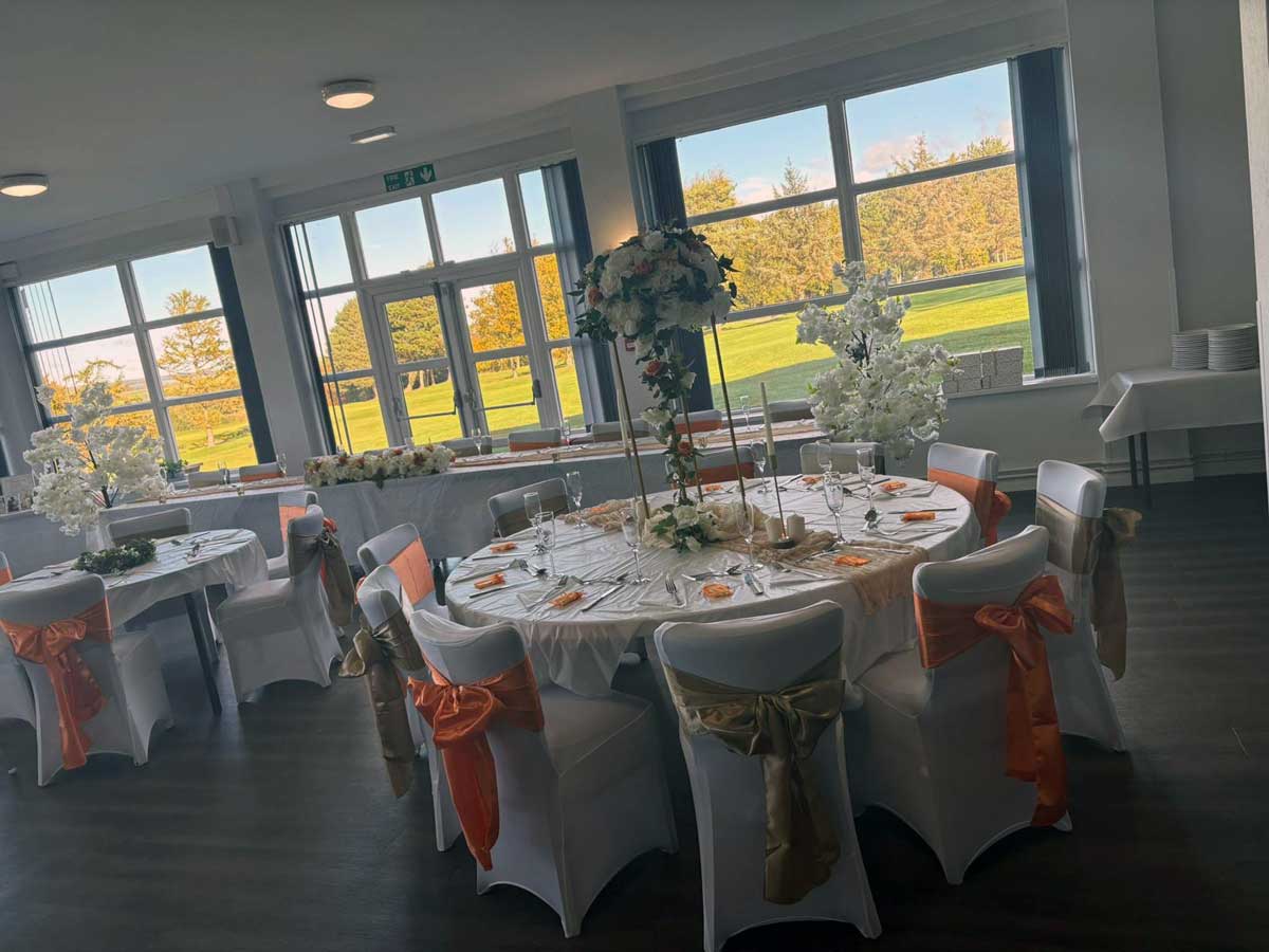 bishop auckland golf club wedding set up in clubhouse 2